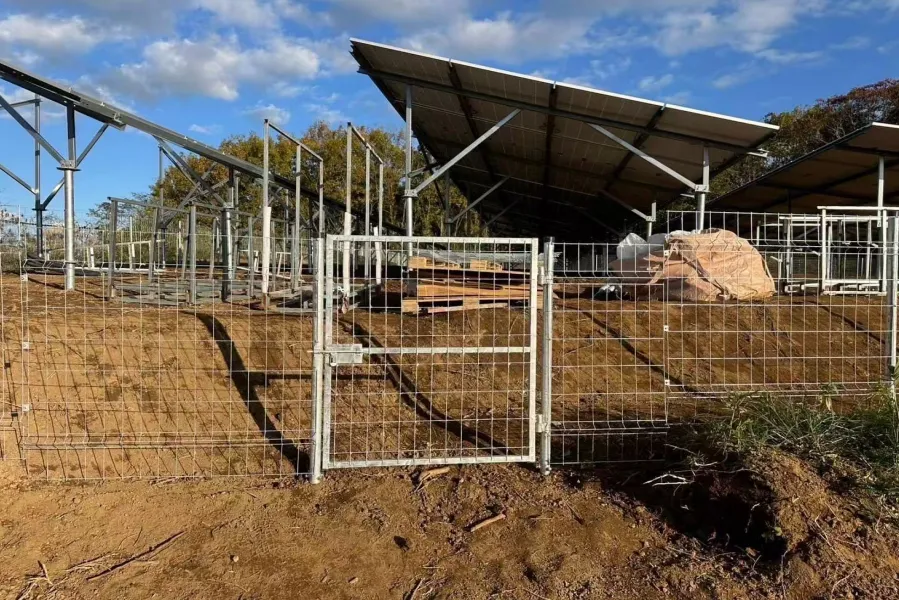 solar welding mesh fence