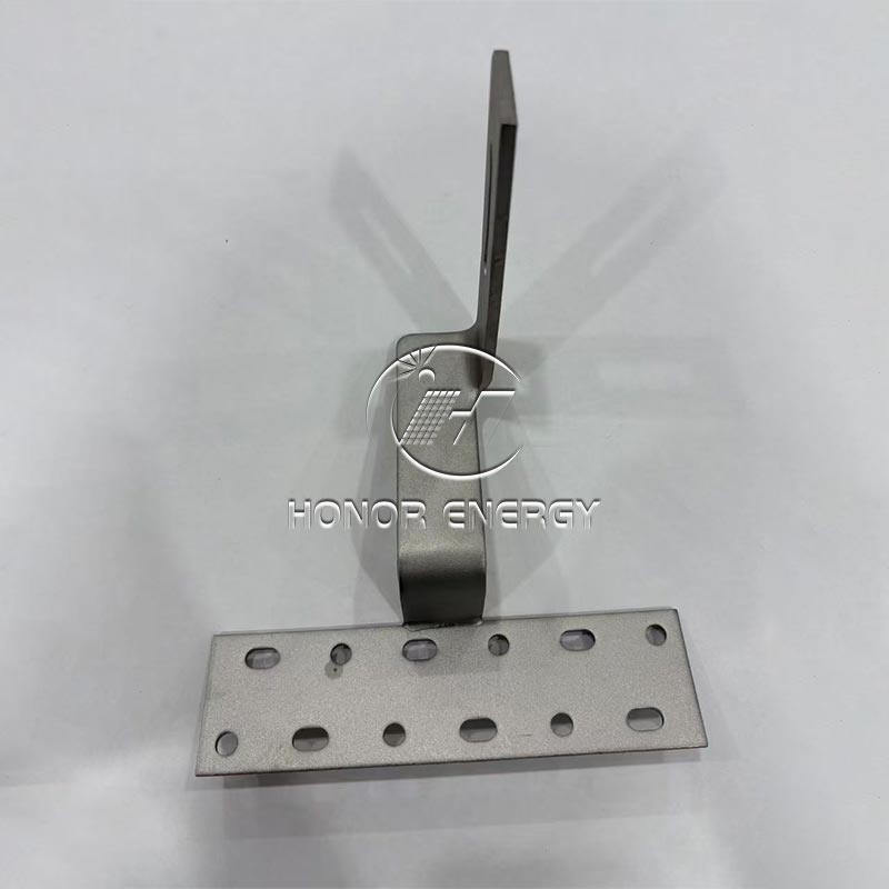 Gancio per tetto solare