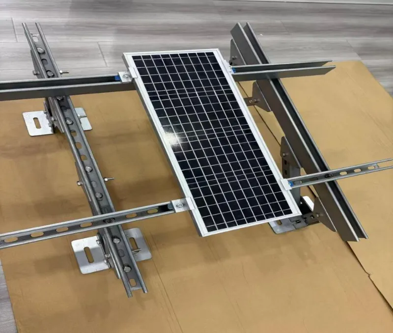 Sistema di montaggio a terra in acciaio solare a U Rail